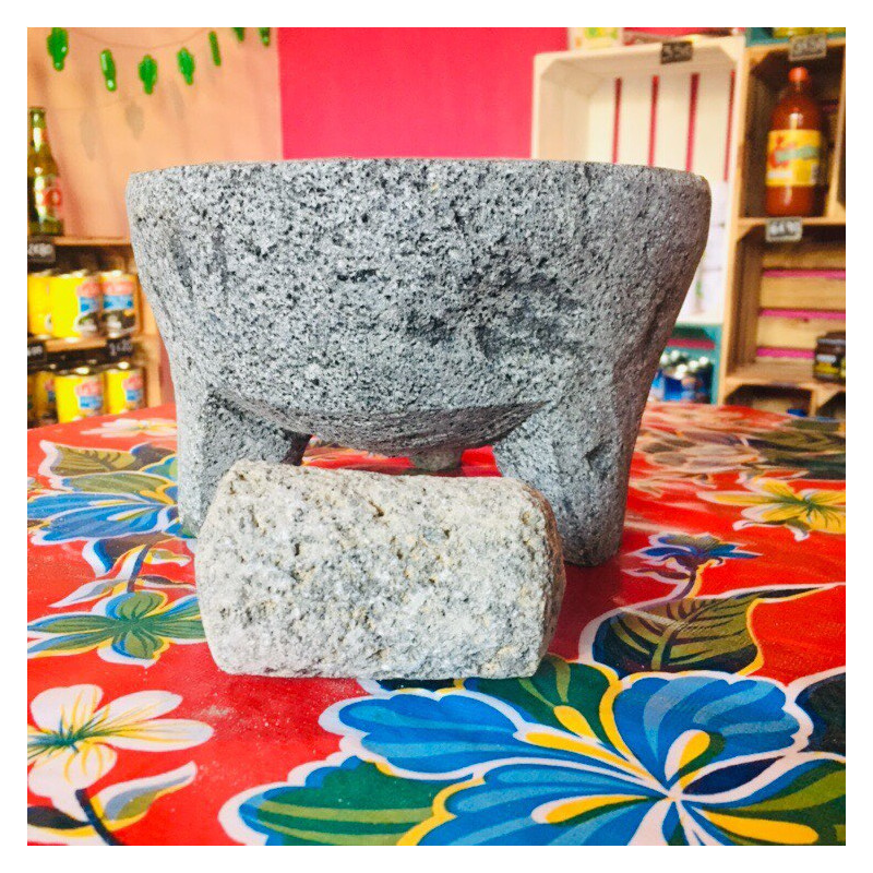 Molcajete en piedra volcanica