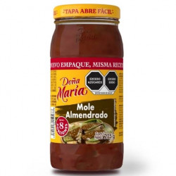 Mole almendrado Doña Maria